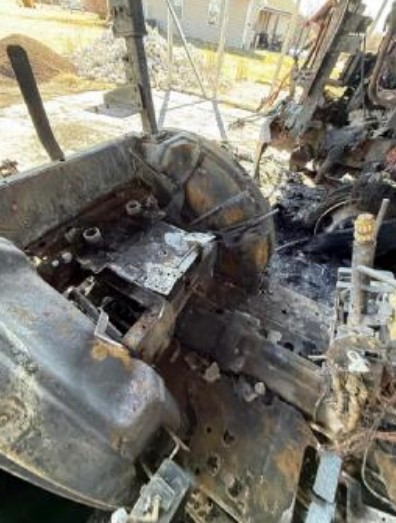 2021 Mahindra 1626 Tractor - Image 10