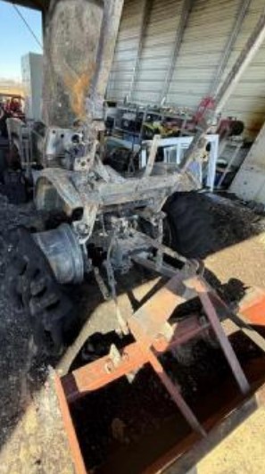 2021 Mahindra 1626 Tractor - Image 14