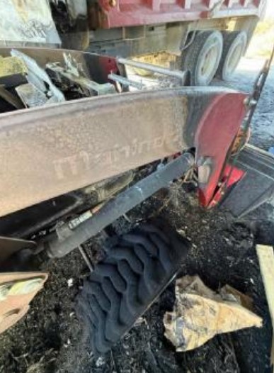 2021 Mahindra 1626 Tractor - Image 7