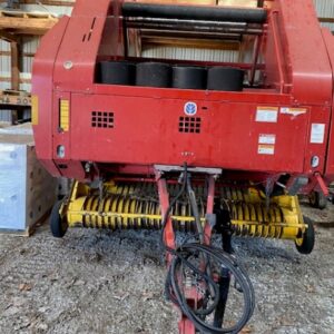 2003 New Holland BR780 Baler