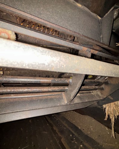 2003 New Holland CR960 Combine - Image 17