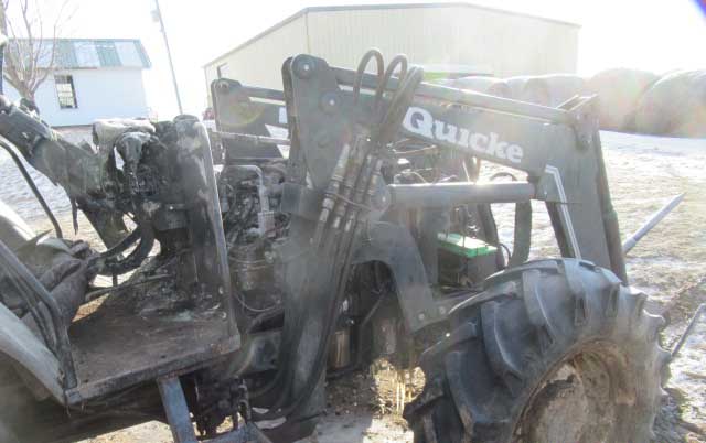 2002 New Holland TL90 Tractor - Image 14