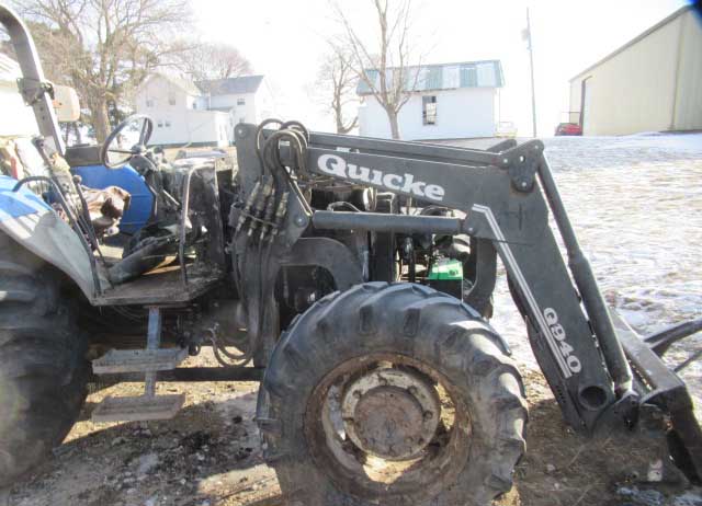2002 New Holland TL90 Tractor - Image 2