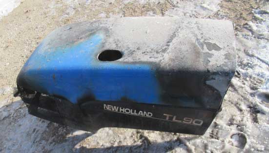 2002 New Holland TL90 Tractor - Image 27