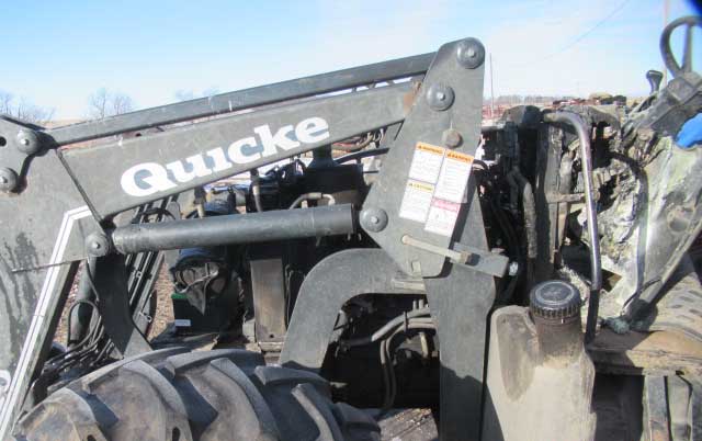 2002 New Holland TL90 Tractor - Image 8