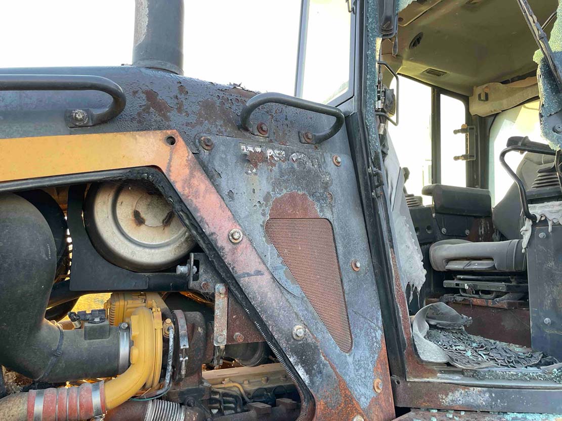 2022 Deere 750L Crawler Dozer - Image 5