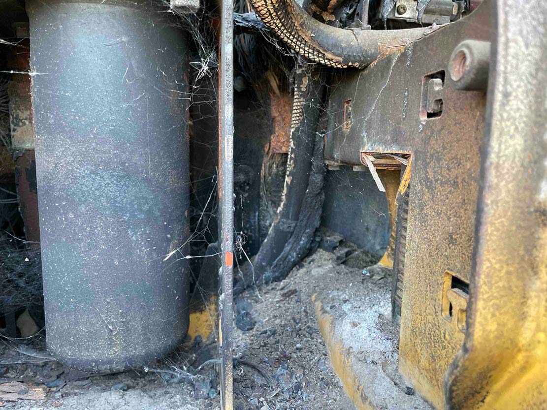 2022 Deere 750L Crawler Dozer - Image 22