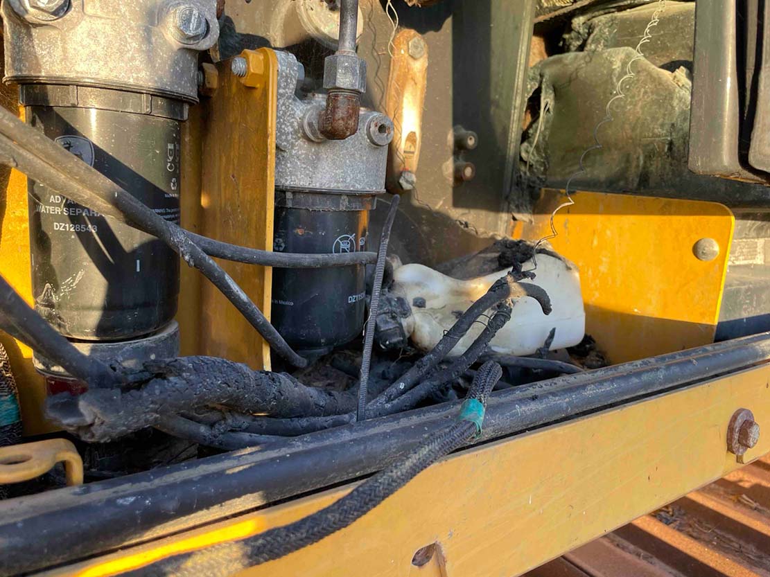 2022 Deere 750L Crawler Dozer - Image 23