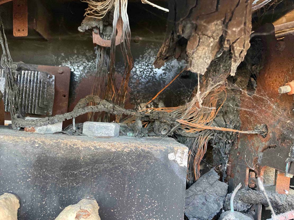 2022 Deere 750L Crawler Dozer - Image 27