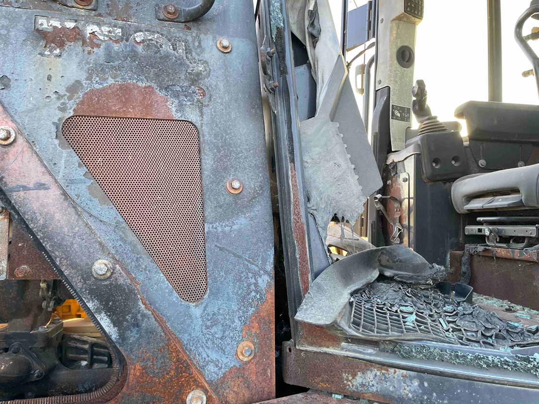 2022 Deere 750L Crawler Dozer - Image 30