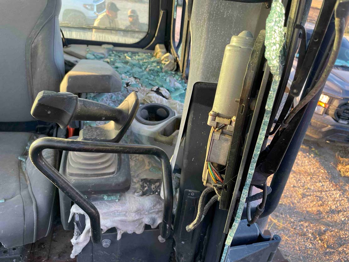 2022 Deere 750L Crawler Dozer - Image 46