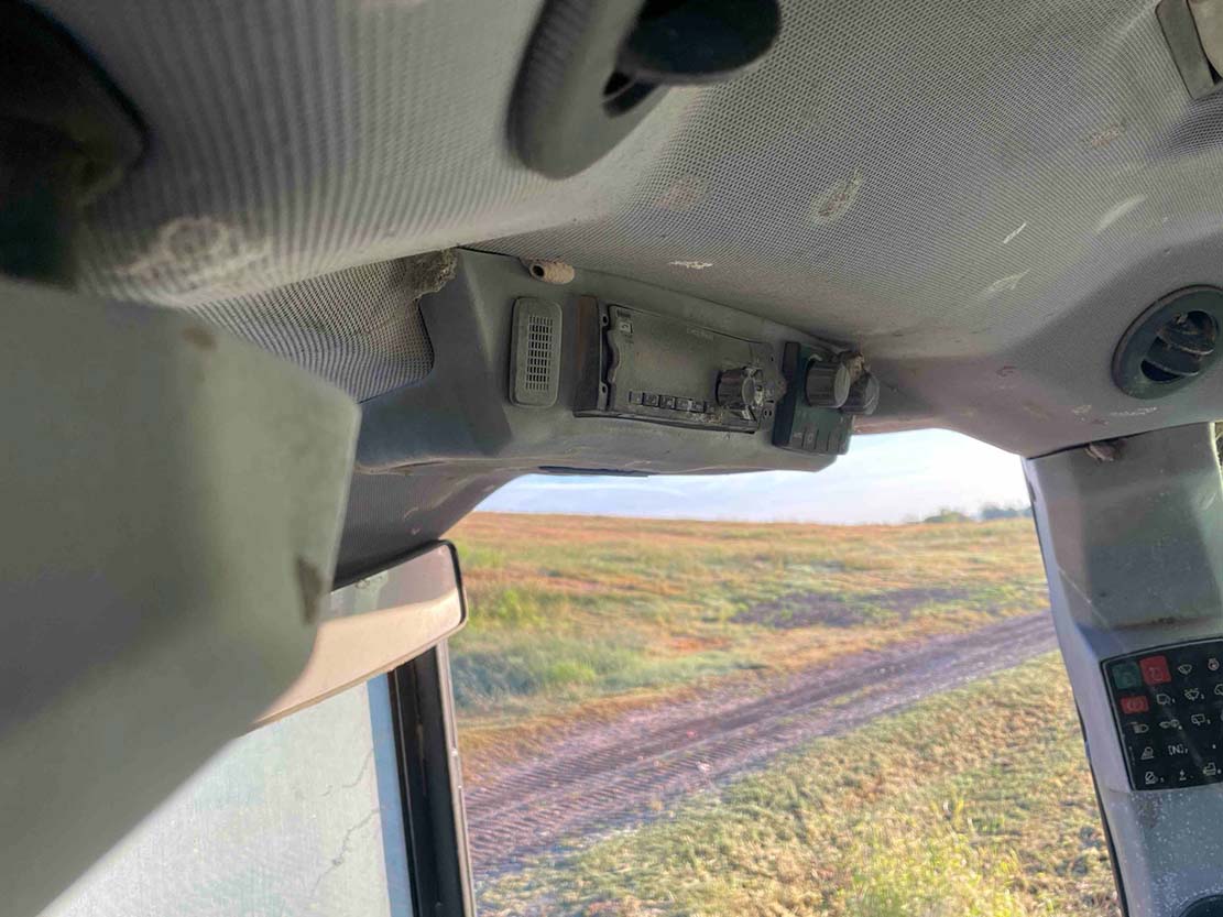 2022 Deere 750L Crawler Dozer - Image 48