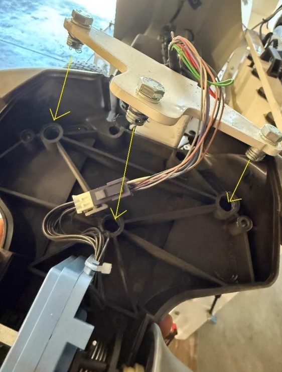 2019 SGL UVC180 Turf Machine - Image 14