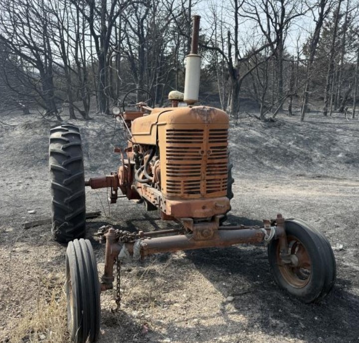 1953 CASE IH Super M Tractor