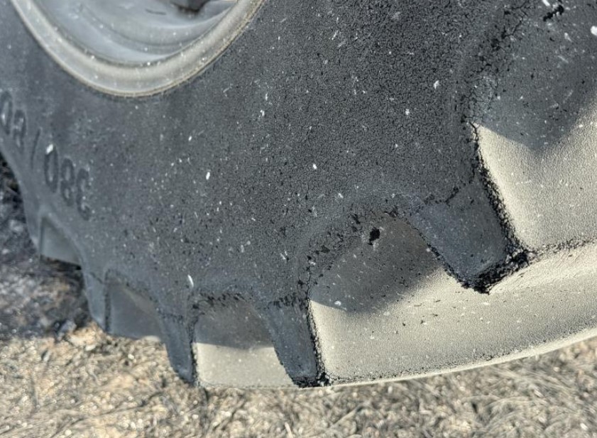 1953 CASE IH Super M Tractor - Image 12