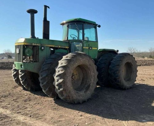 1981 John Deere 8440 Tractor