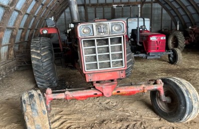 1980 CASE IH 686 Tractor - Image 4