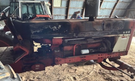 1980 CASE IH 686 Tractor - Image 7