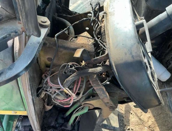 1981 John Deere 8440 Tractor - Image 15