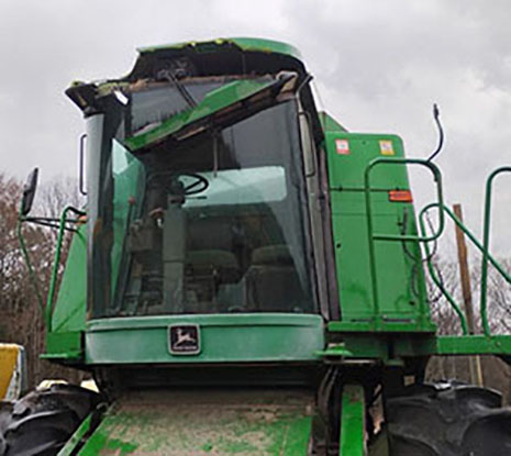 1989 John Deere 9500 Combine - Image 11