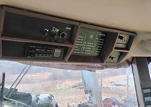 1989 John Deere 9500 Combine - Image 16