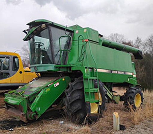 1989 John Deere 9500 Combine - Image 4