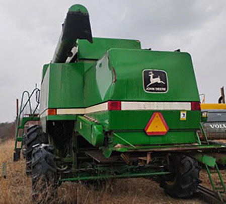 1989 John Deere 9500 Combine - Image 6