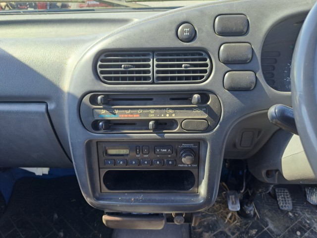 1994 Daihatsu Hi-Jet Truck - Image 16