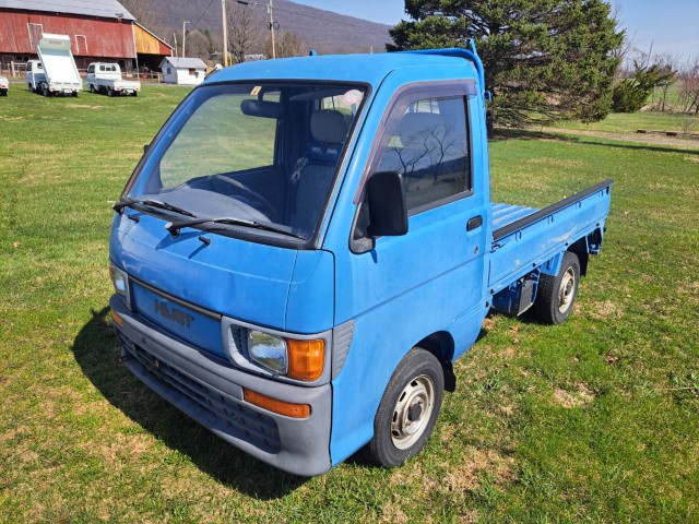 1994 Daihatsu Hi-Jet Truck - Image 2