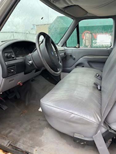 1994 Ford F350XL - Image 5