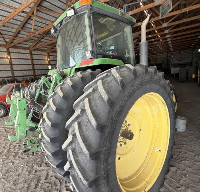 1996 John Deere 8400 Tractor - Image 2