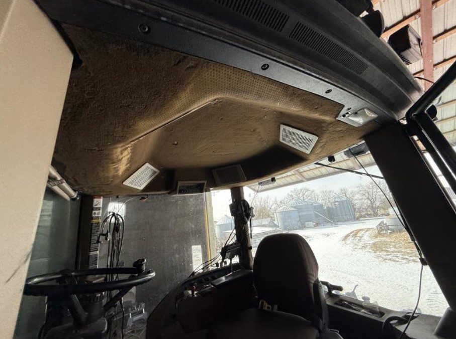 1996 John Deere 8400 Tractor - Image 9