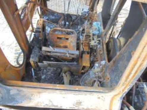 1998 Komatsu PC220 LC-6LE Excavator - Image 13