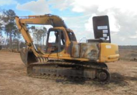 1998 Komatsu PC220 LC-6LE Excavator - Image 4