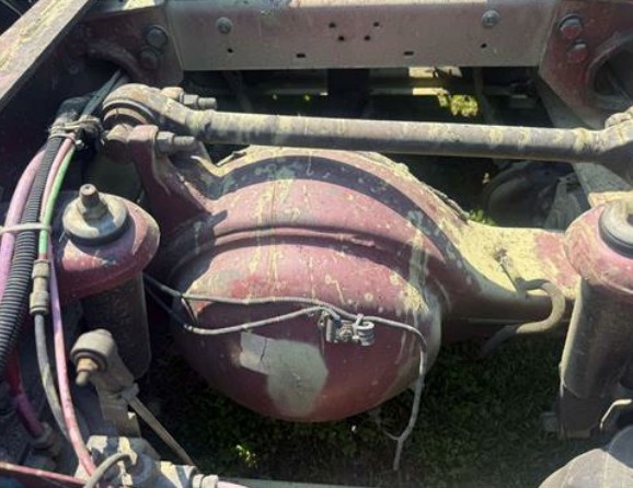 1999 Peterbilt 379 - Image 13