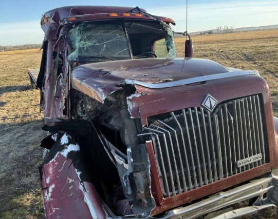 2000 International 9400 - Image 6