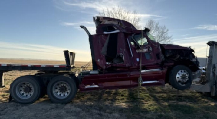 2000 International 9400 - Image 8