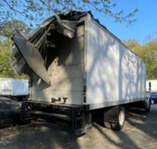 2003 International 4300 Box Truck - Image 3