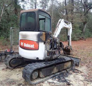 2004 Bobcat 435G Mini Excavator - Image 3