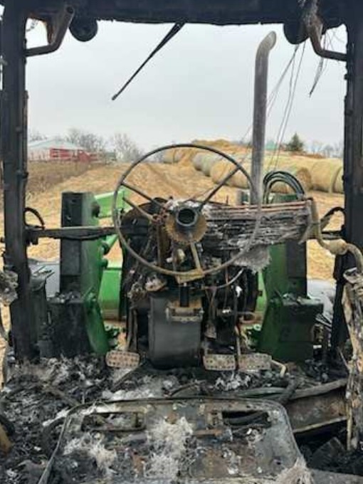 2004 John Deere 6415 Tractor - Image 9