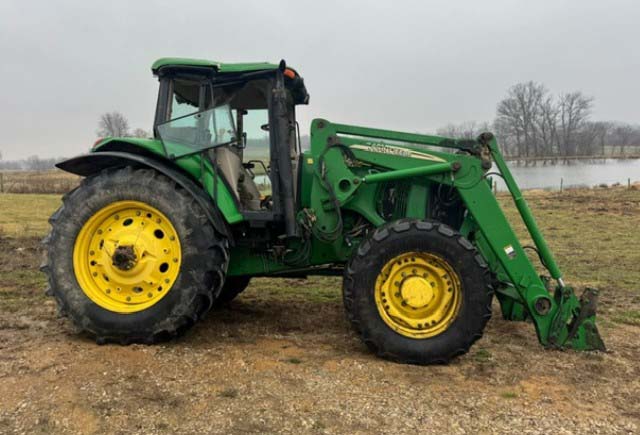 2004 John Deere 7420 Tractor - Image 4