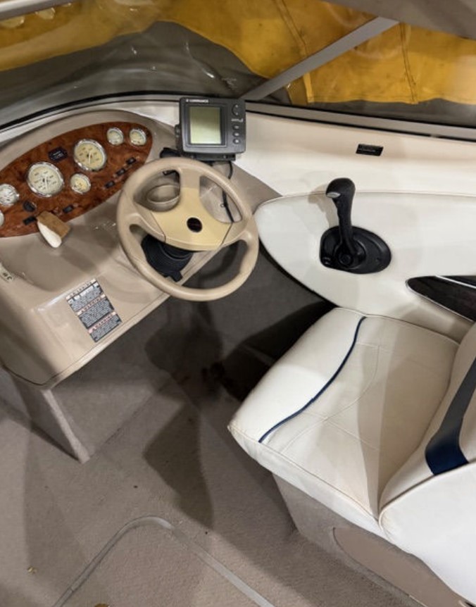 2005 Bayliner 215 Bowrider - Image 3