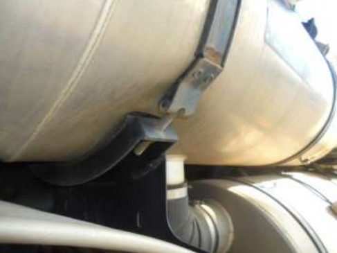 2007 International 7400 Vacuum Truck - Image 18