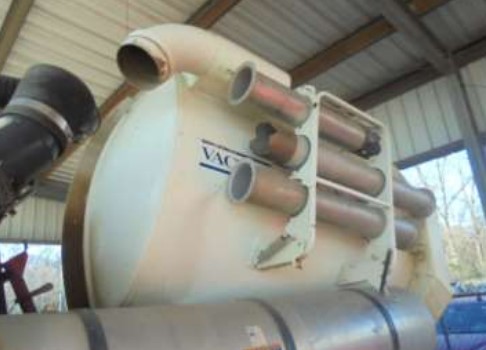 2007 International 7400 Vacuum Truck - Image 7