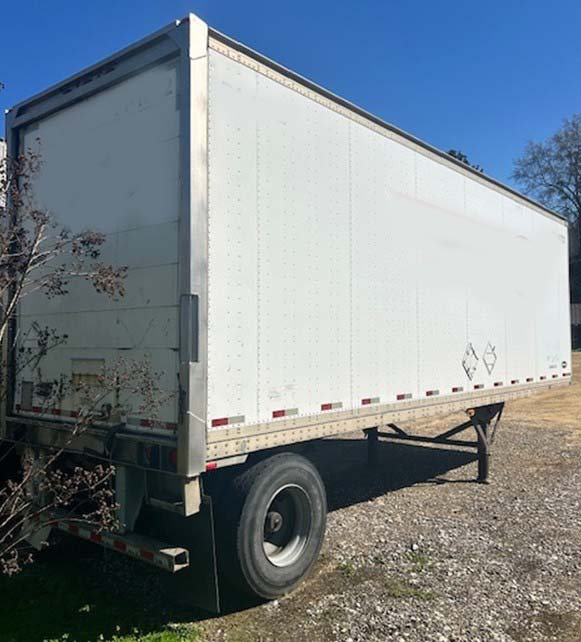 2008 Strick Trailer - Image 2