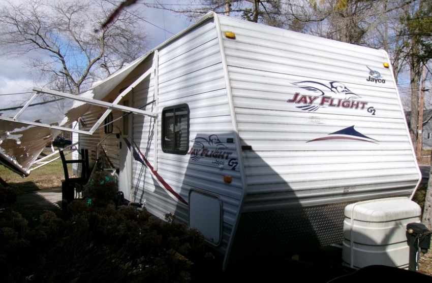 2009 Jayco Jayflight Camper - Image 2