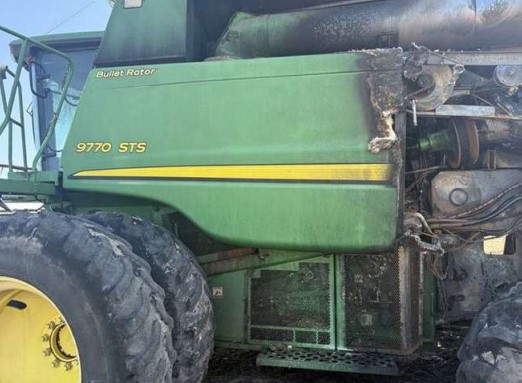 2009 John Deere 9770 STS Combine - Image 15