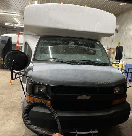2010 Chevrolet Express 3500 Commercial Cutaway Bus