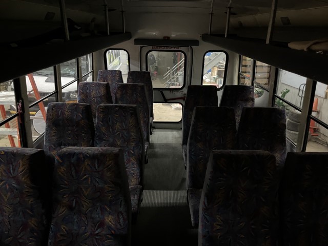 2010 Chevrolet Express 3500 Commercial Cutaway Bus - Image 12