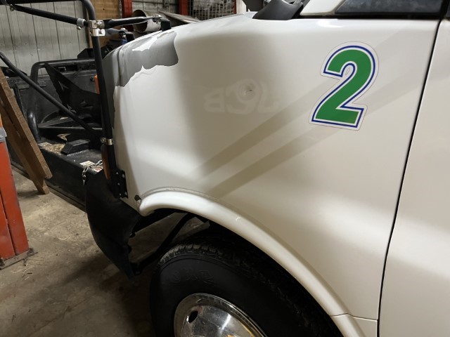 2010 Chevrolet Express 3500 Commercial Cutaway Bus - Image 25